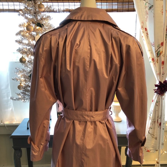 Coat - Picture 3 of 8